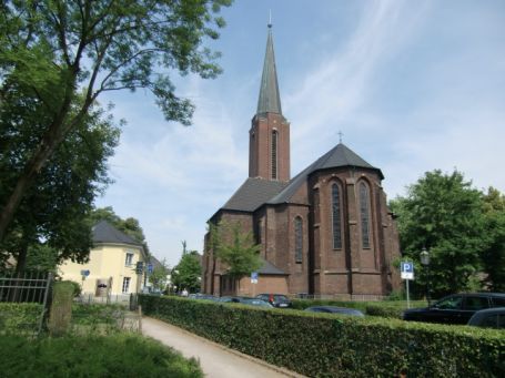 Moers : Kastell, kath. Stadtkirche St. Josef